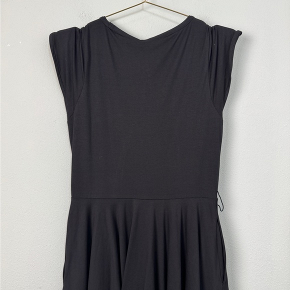 NWT Pact Womens Black Fit & Flare Petal Sleeve Mini Dress M Minimalist Twee - Picture 8 of 13